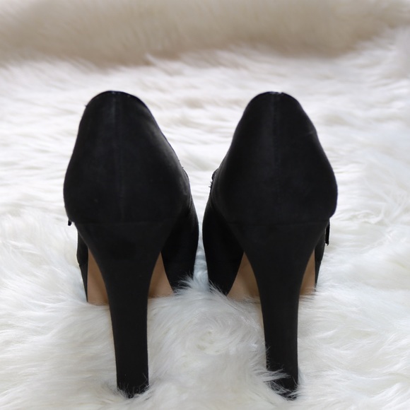 Used black Elle faux suede pump with straps. - Picture 3 of 7